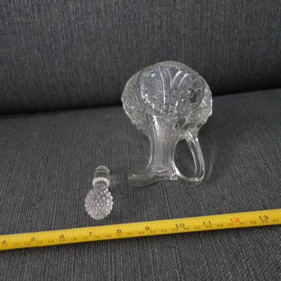 Fancy Glass Cruet - Picture 9 of 11